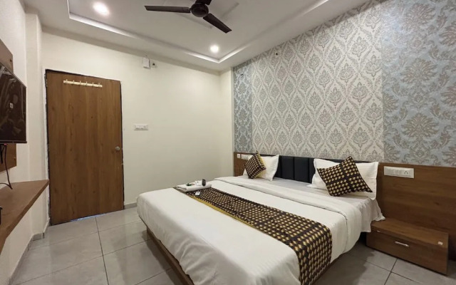 Hotel Mahnsh Palace