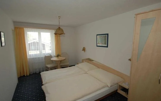 Hotel Alpha