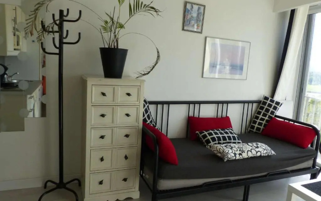 Appartement Le Lavandou, 1 pièce, 4 personnes - FR-1-308-83