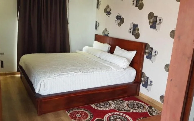 Oseda Nias Surf House