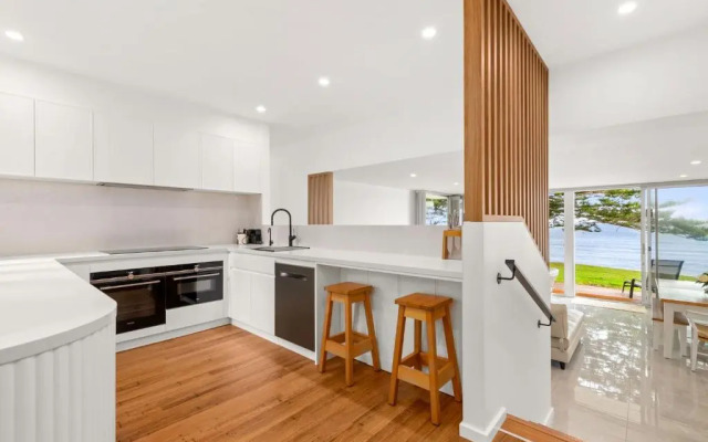 Seaview Cresent, 4