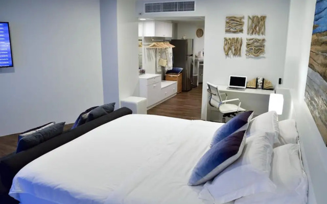 Sandy Beach Condo 15E