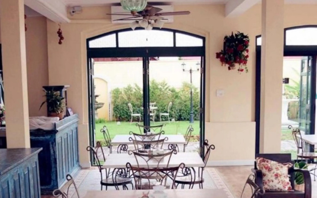 Khum Muang Min Boutique Hotel