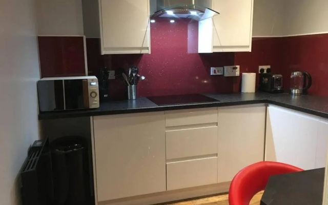 Modern 1 Bedroom Apartment central Inverness city