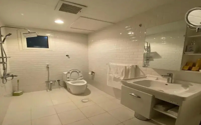 Sama Serviced Apartments