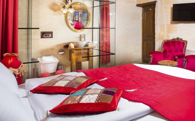 Carna Cave Hotel