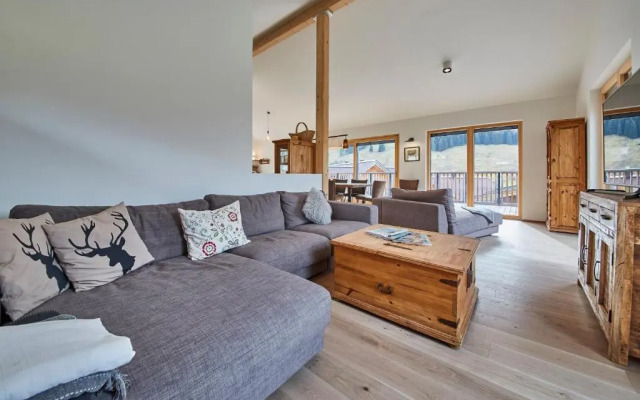Chalet Pantera by HolidayFlats24