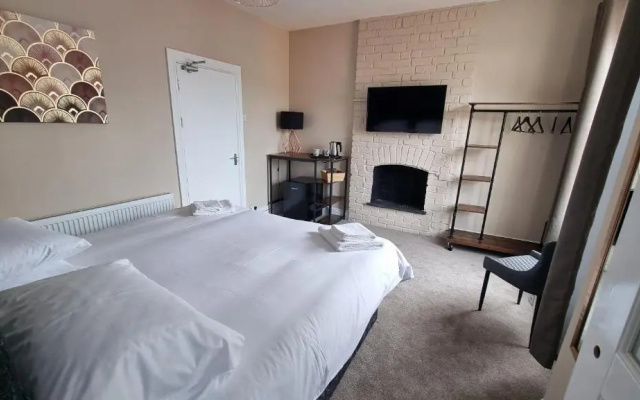 The Bold Arms Hotel