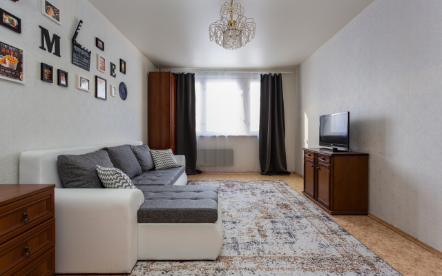 Квартира на улице Братиславская 21к1
