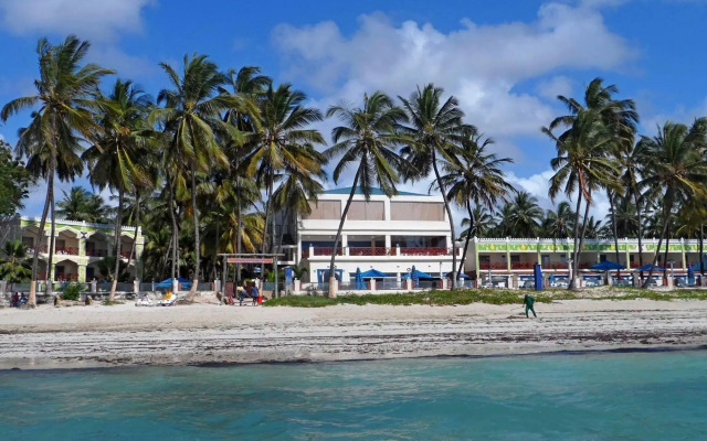Отель Sai Rock Hotel & Beach Resorts