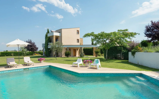 Вилла Belus Luxury Sani