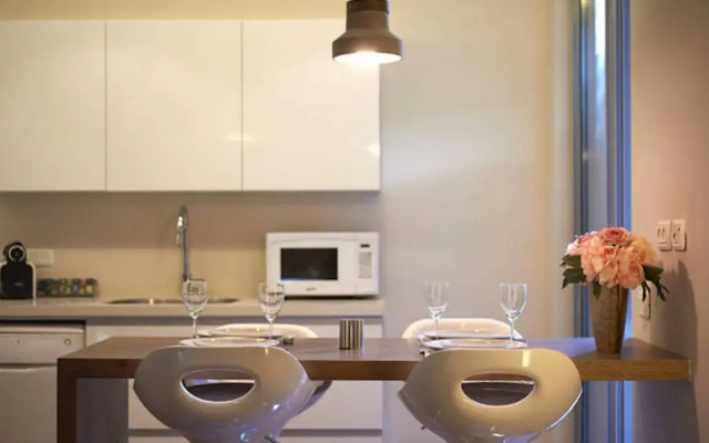 Апартаменты Quiet with Terrasse in City Center by FeelHome