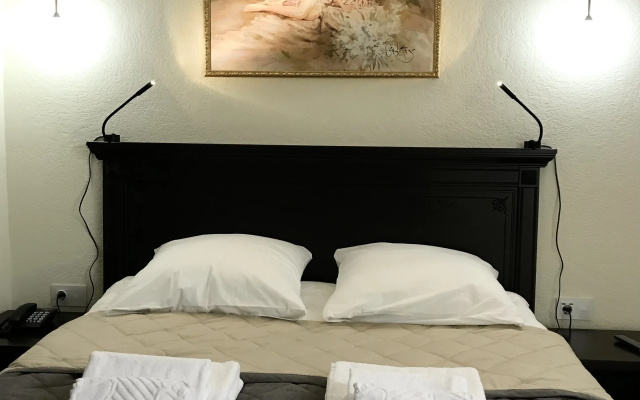 Level Hotel