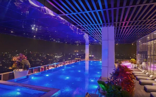 Отель Renaissance Dhaka Gulshan