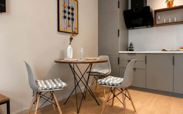 In My Mind Premium Dlya 2-Kh 8 Etazh MZ A 805 Apartments · Batumi — photo 12