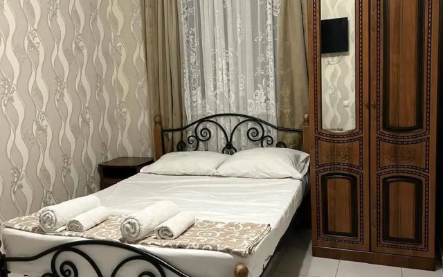 Меблированные комнаты Семья