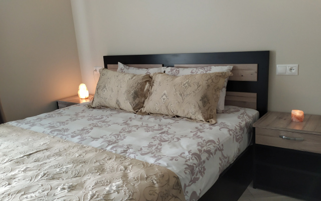 Апартаменты 1BR Apt with pool &spa Alvina by Jazzy