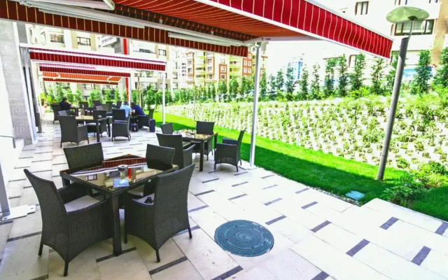 Отель The Green Park Ankara