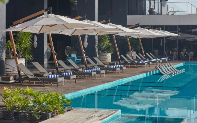 Курортный отель The Reef Island Resort Mactan Cebu