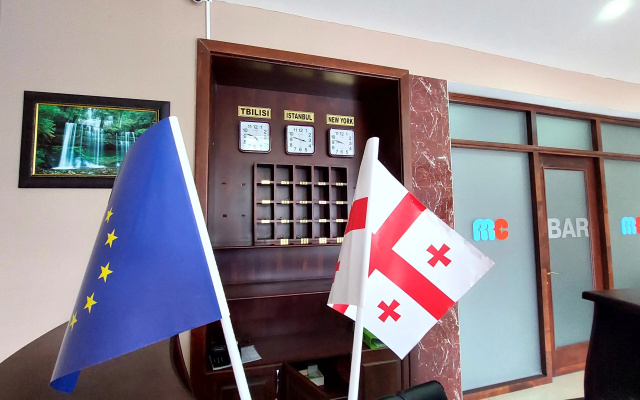 Max Comfort Hotel · Kutaisi — photo 50