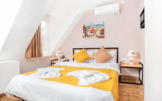 Diuma Hotel