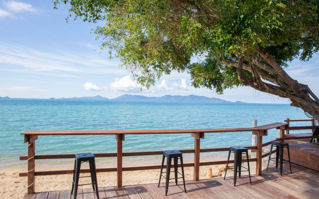 Отель Adarin Beach Resort