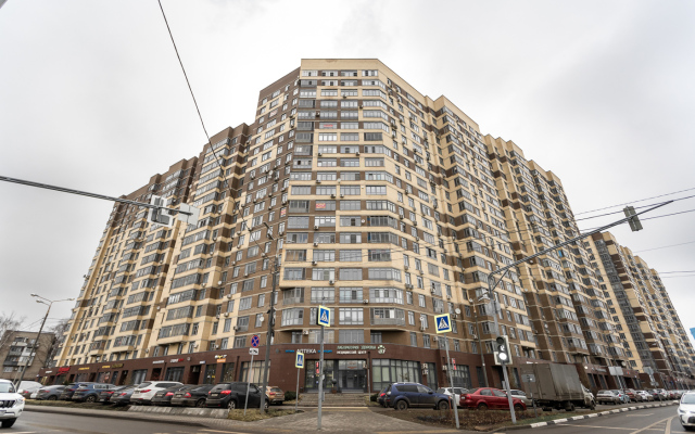 Гостиница BestFlat24 Мытищи Колпакова 10 в Мытищах отзывы, цены и фото номеров - забронировать гостиницу BestFlat24 Мытищи Колпакова 10 онлайн вид на фасад