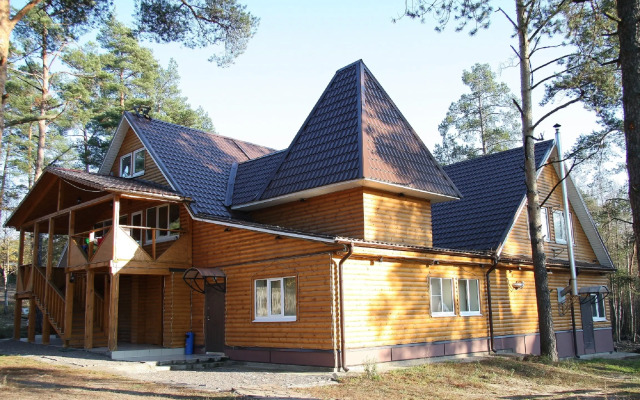 Гостиничный комплекс Русский Лес