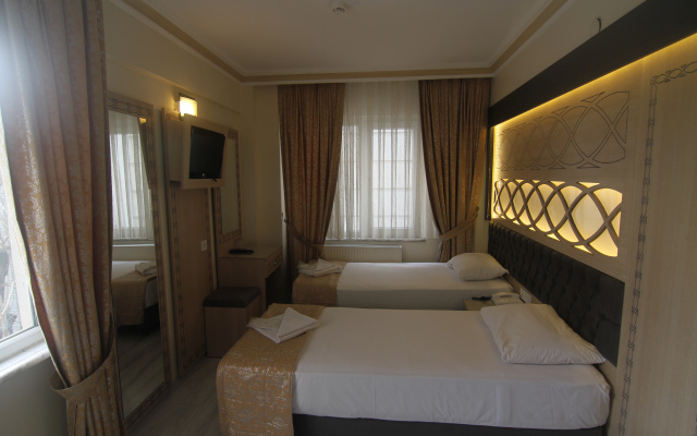 Отель Grand Liza