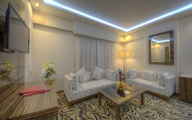 Отель Orchid Vue