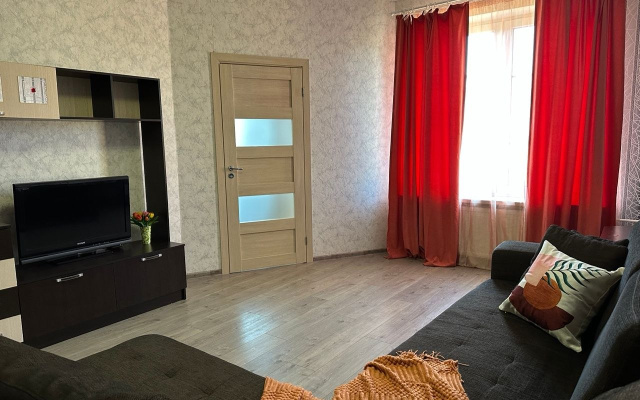 Квартира Большая в Новом Доме с Закрытой Парковкой