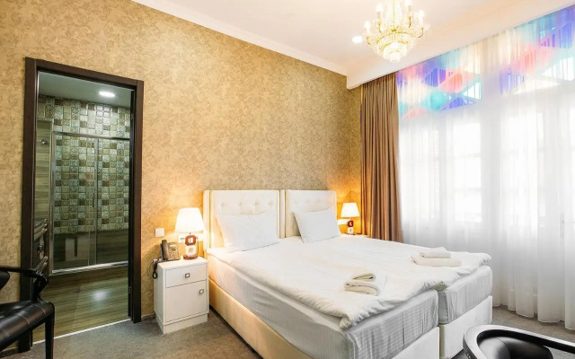 Guest rooms · Tbilisi — photo 10