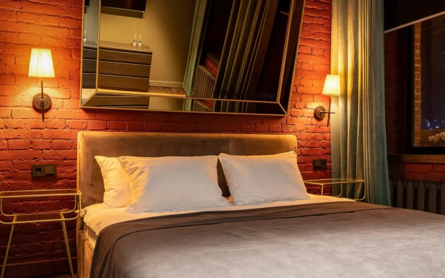 Апартаменты Room в Nikolaev Building
