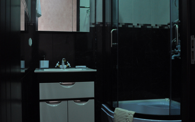 Bathroom · Tbilisi — photo 11