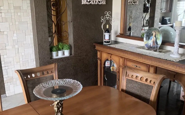 Апартаменты Большие уютные в центре