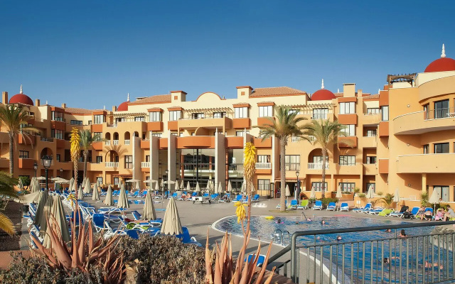 Отель Grand Muthu Golf Plaza Hotel & Spa