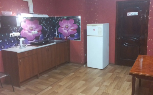 Квартира студия на улице 1-й Ударной Армии 75