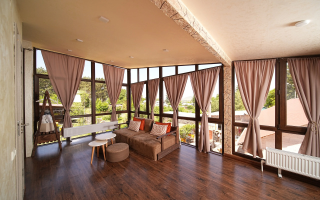 Отель EcoLife Lodge & Restaurant