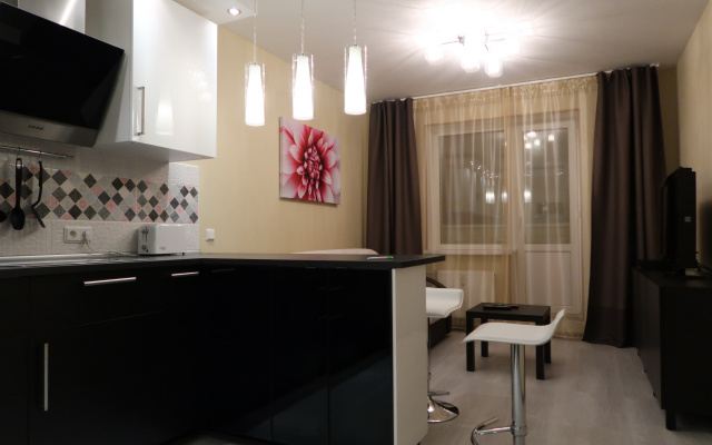 Апартаменты Двухкомнатные Comfy Place Lesnaya 2B