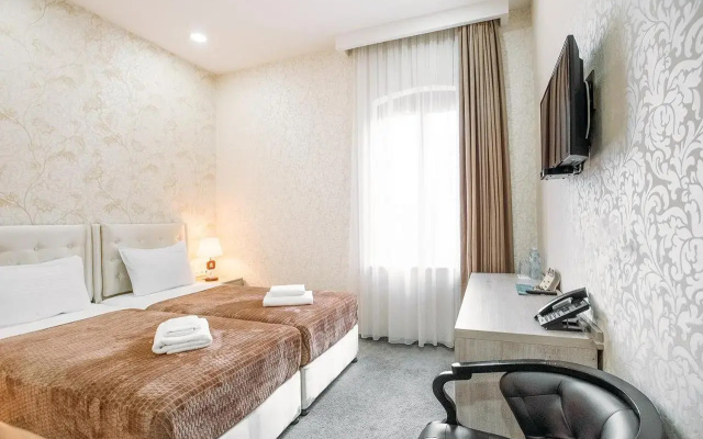 Guest rooms · Tbilisi — photo 25