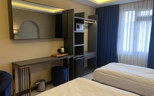 Отель Loft Plus