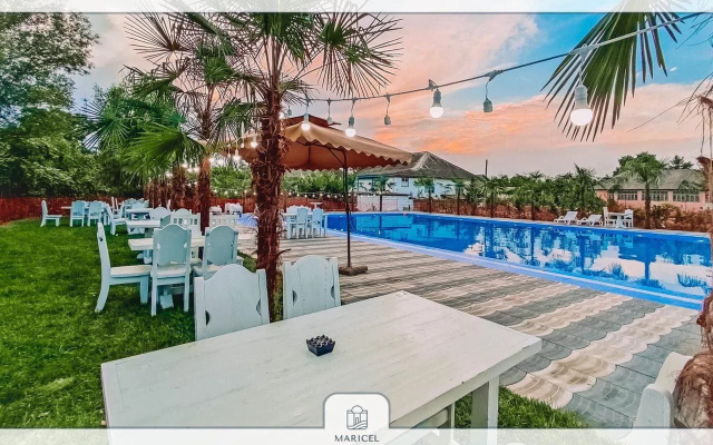 Курортный отель Maricel Astara Resort