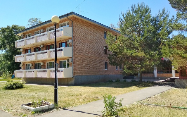 Гостиница База Отдыха Островок в Тольятти - отзывы вид на фасад