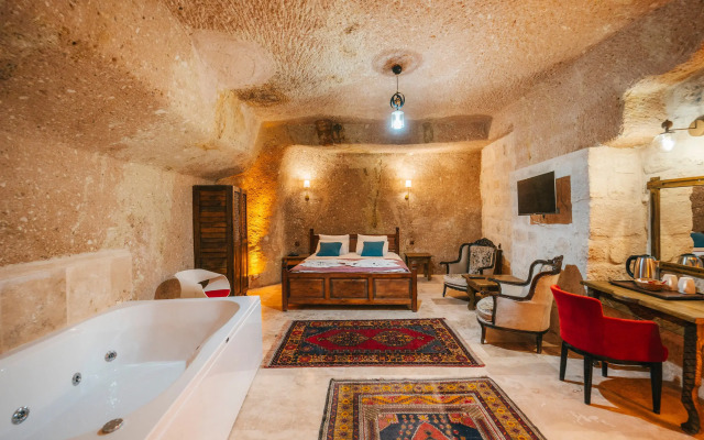 Отель Cappatria Cave House