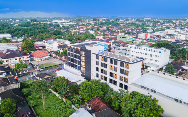 Отель Aston Emidary Bangka Hotel and Conference Center