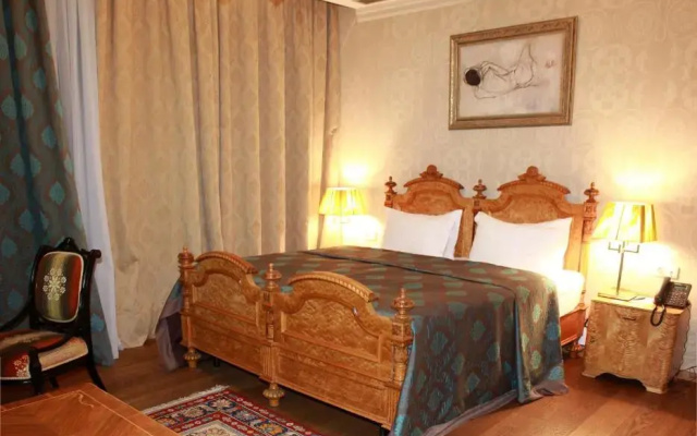Guest rooms · Tbilisi — photo 8