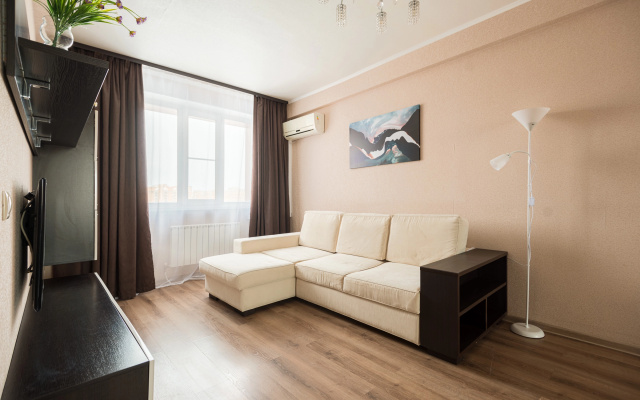 Квартира 2-к в центре на Ярославской 72 от RentAp, 4 сп.места