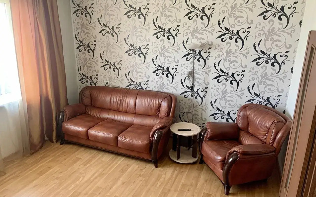 V Gosti Na Sverdlova 12 Hotel