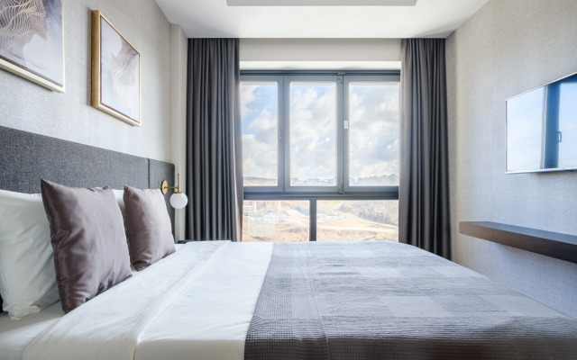 Apartments Grand Residence by NewInn