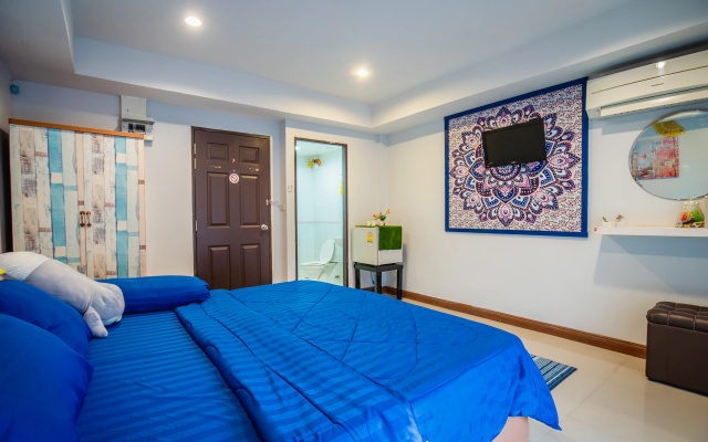 Гостевой Дом Menulis Coolly House Patong